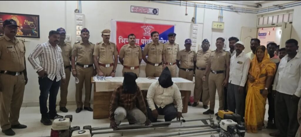 उजनीच्या पात्रात बोटीची अनेक इंजिने चोरीला गेली..एका शेतकऱ्यानं मग जीपीएसच लावलं..