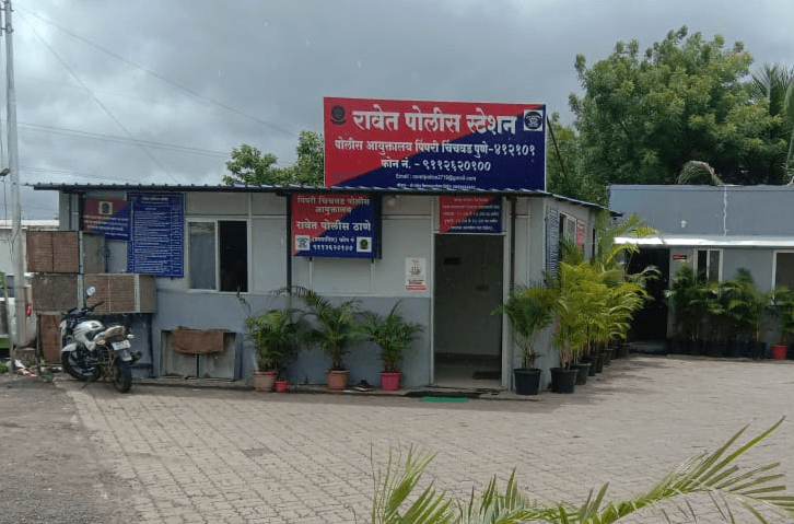 रावेत येथे हॉटेल व्यावसायिकाकडे खंडणी मागणाऱ्या दोघांना रावेत पोलिसांनी केली अटक