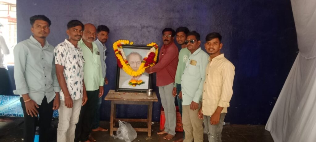 लोकशाहीर अण्णाभाऊ साठे यांच्या १०६व्या जयंतीनिमित्त भटुंबरे येथे भव्य रक्तदान शिबिर.